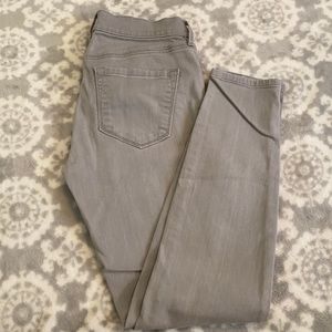 Loft jeans in grey. Super skinny low rise